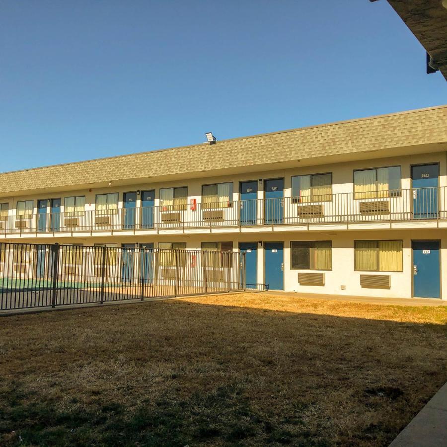 Studio 6 Wichita, Ks - Airport 外观 照片